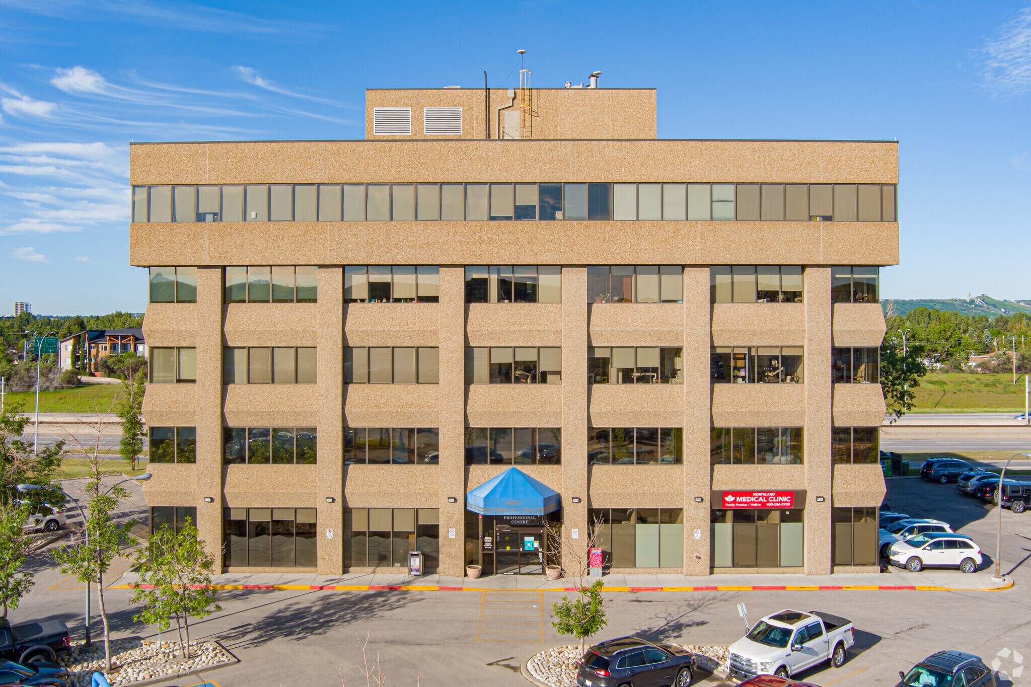 4600 Crowchild Trl NW, Calgary, AB for sale Building Photo- Image 1 of 1