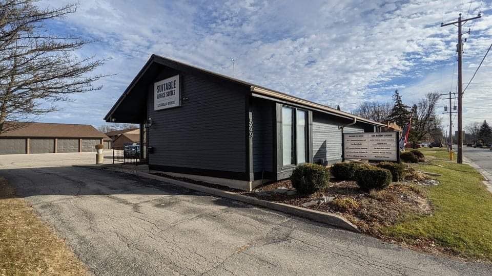 529 Greene Ave, Green Bay, WI for lease - Building Photo - Image 1 of 25