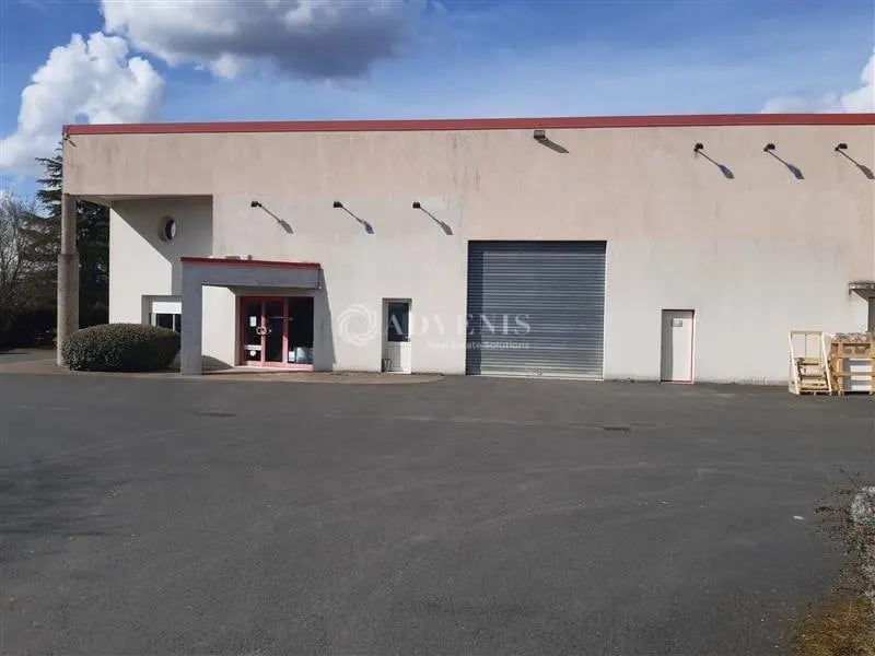 Flex in Pocé-sur-Cisse for sale Building Photo- Image 1 of 5