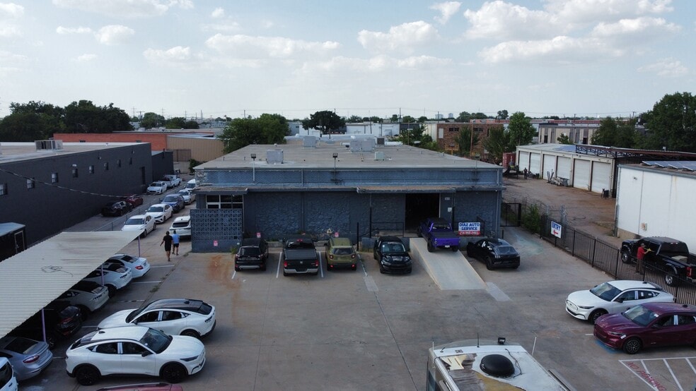 2615 Brenner Dr, Dallas, TX for sale - Building Photo - Image 2 of 13