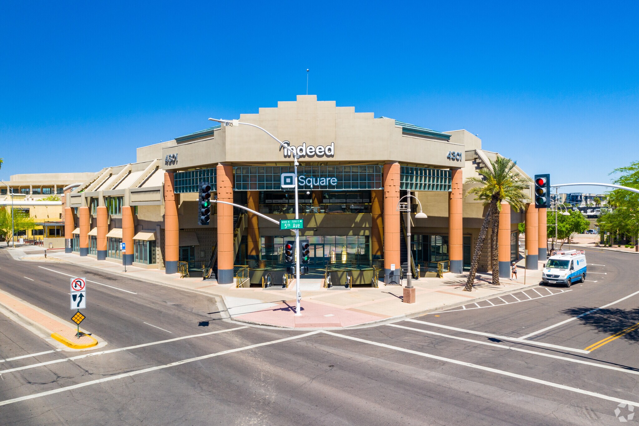 4301 N Scottsdale Rd, Scottsdale, AZ for lease Building Photo- Image 1 of 16