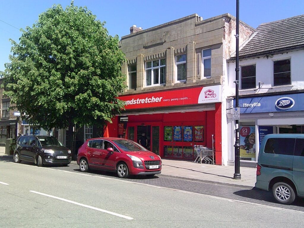 23 High St, Mold for sale Primary Photo- Image 1 of 1