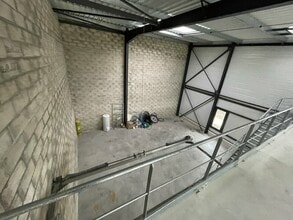 9 Rue Chauvart, Gonesse for lease Interior Photo- Image 2 of 5