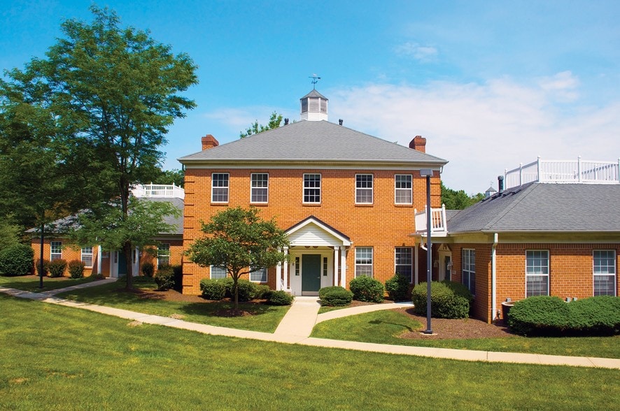 211 Commons Way, Princeton, NJ for lease - Building Photo - Image 1 of 12