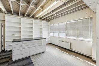 2752 6th Ave S, Seattle, WA for lease Interior Photo- Image 1 of 9