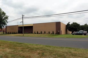 933-943 Hylton Rd, Pennsauken NJ - Warehouse