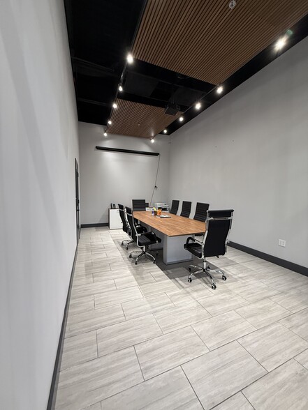 145 Hilden Rd, Saint Augustine, FL for lease - Interior Photo - Image 2 of 9