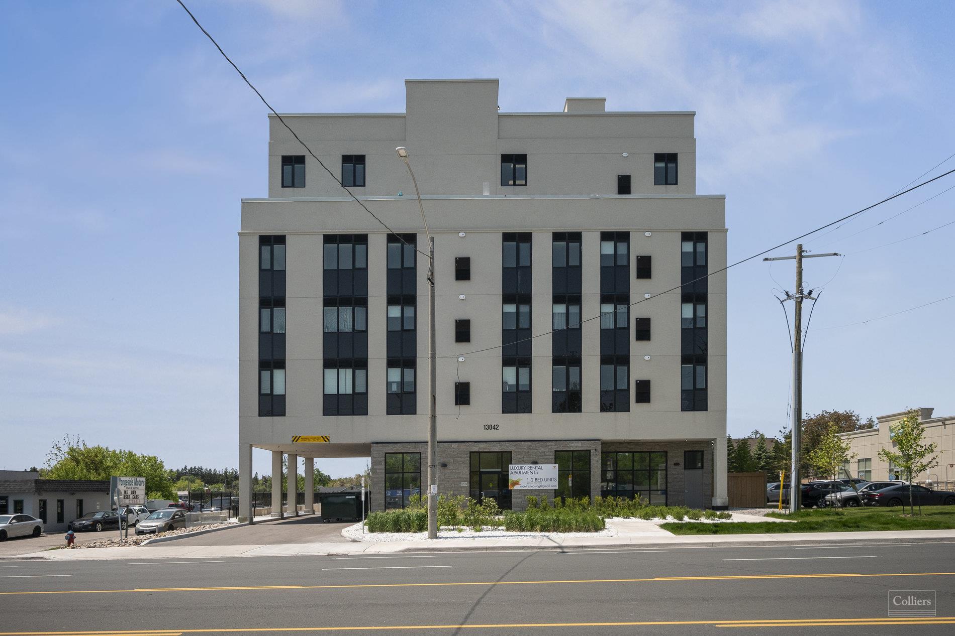 13042 Yonge St, Richmond Hill, ON for sale Primary Photo- Image 1 of 4