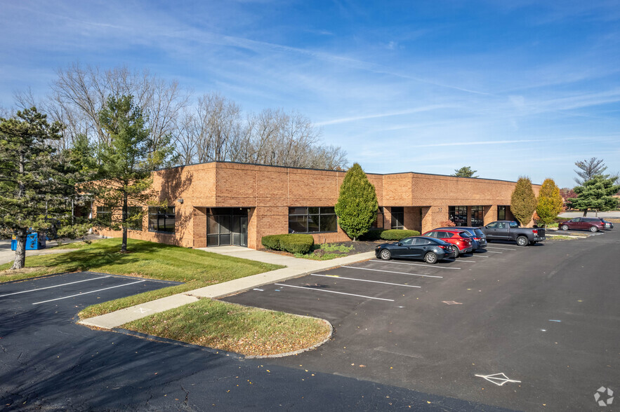 749-757 Brooksedge Plz, Westerville, OH 43081 | LoopNet