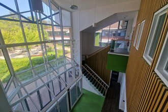 Jays Clos, Basingstoke for lease Interior Photo- Image 1 of 4