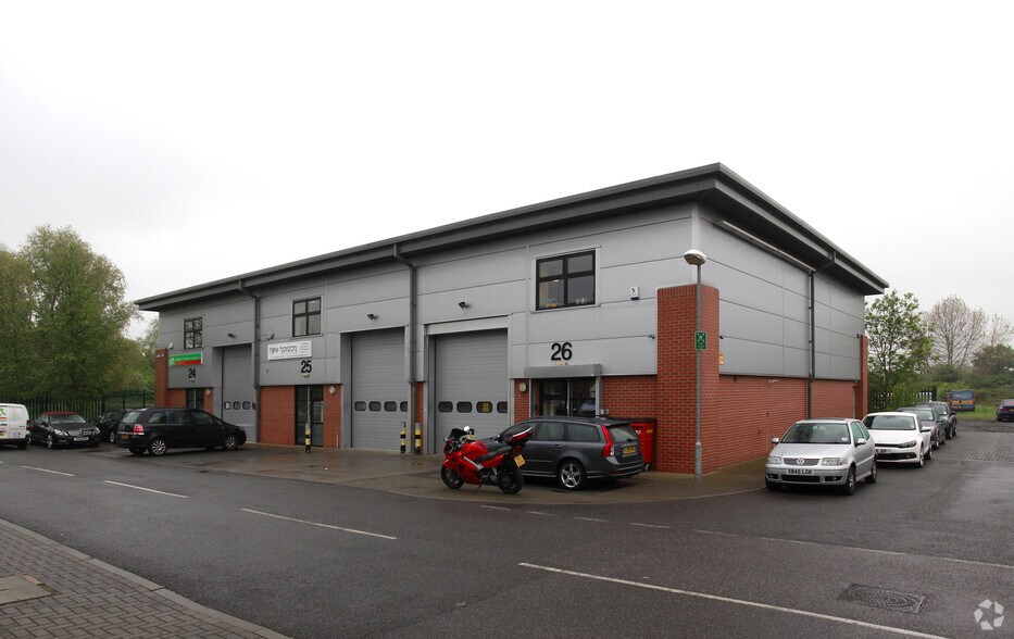 Bourne Rd, Crayford, LND DA1 4BF Industrial for Lease