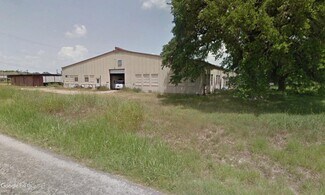 More details for 100 & 601 Hickey, Yoakum, TX - Land for Sale