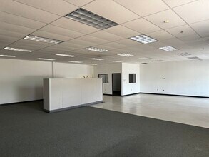 1745 W 5th Ave, Eugene, OR for lease Building Photo- Image 2 of 6