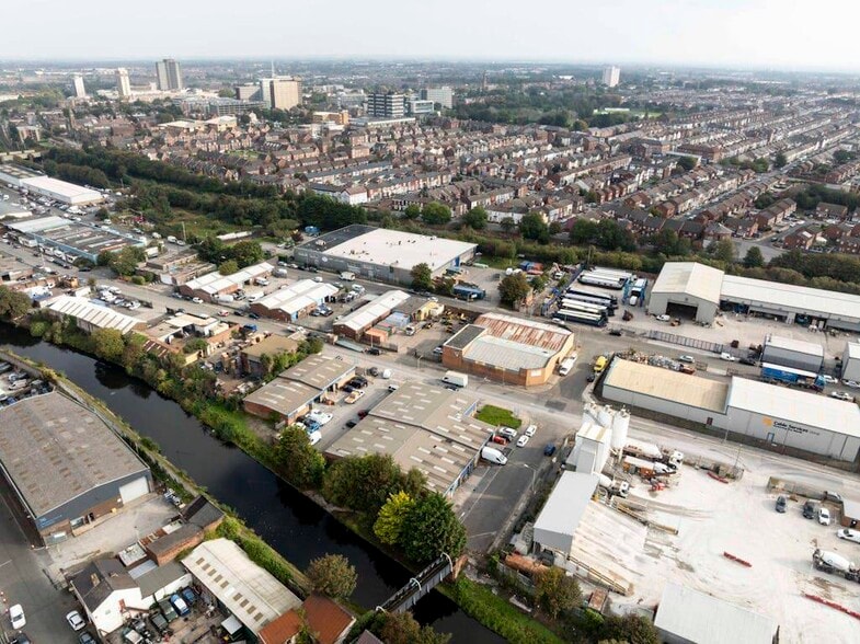 Glendower Street, Brasenose Business Park, Bootle for lease - Building Photo - Image 1 of 7