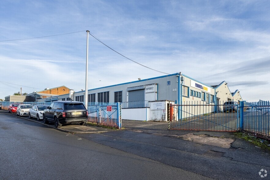 Winster Grove, Birmingham for sale - Primary Photo - Image 1 of 1