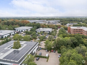 Sunrise Pky, Milton Keynes, BKM - AERIAL  map view