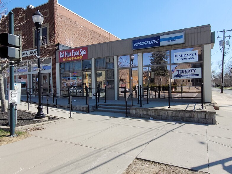 481 Broadway, Monticello, NY for sale - Primary Photo - Image 1 of 1