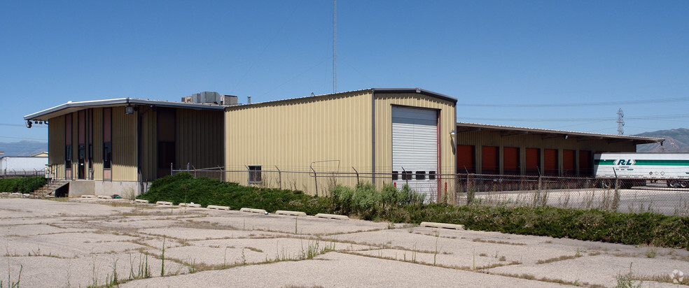 2245 S Arnold Way, Salt Lake City, UT for lease - Building Photo - Image 2 of 7