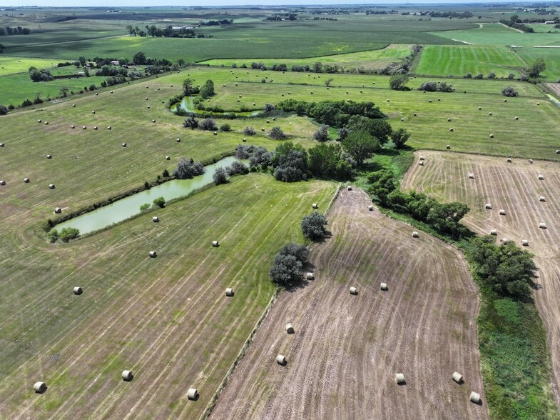 Buffalo Bill Ave, North Platte, NE for sale - Building Photo - Image 3 of 14