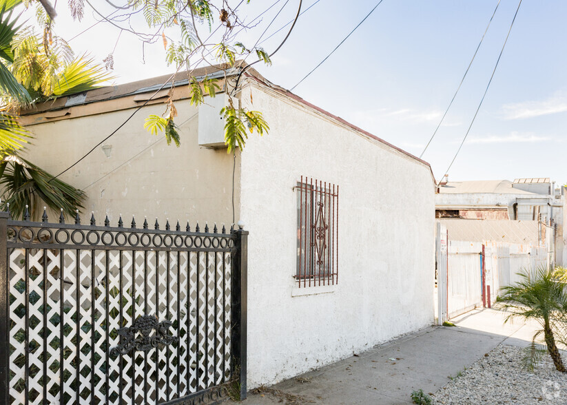 1222 E 78th St, Los Angeles, CA for sale - Building Photo - Image 2 of 4