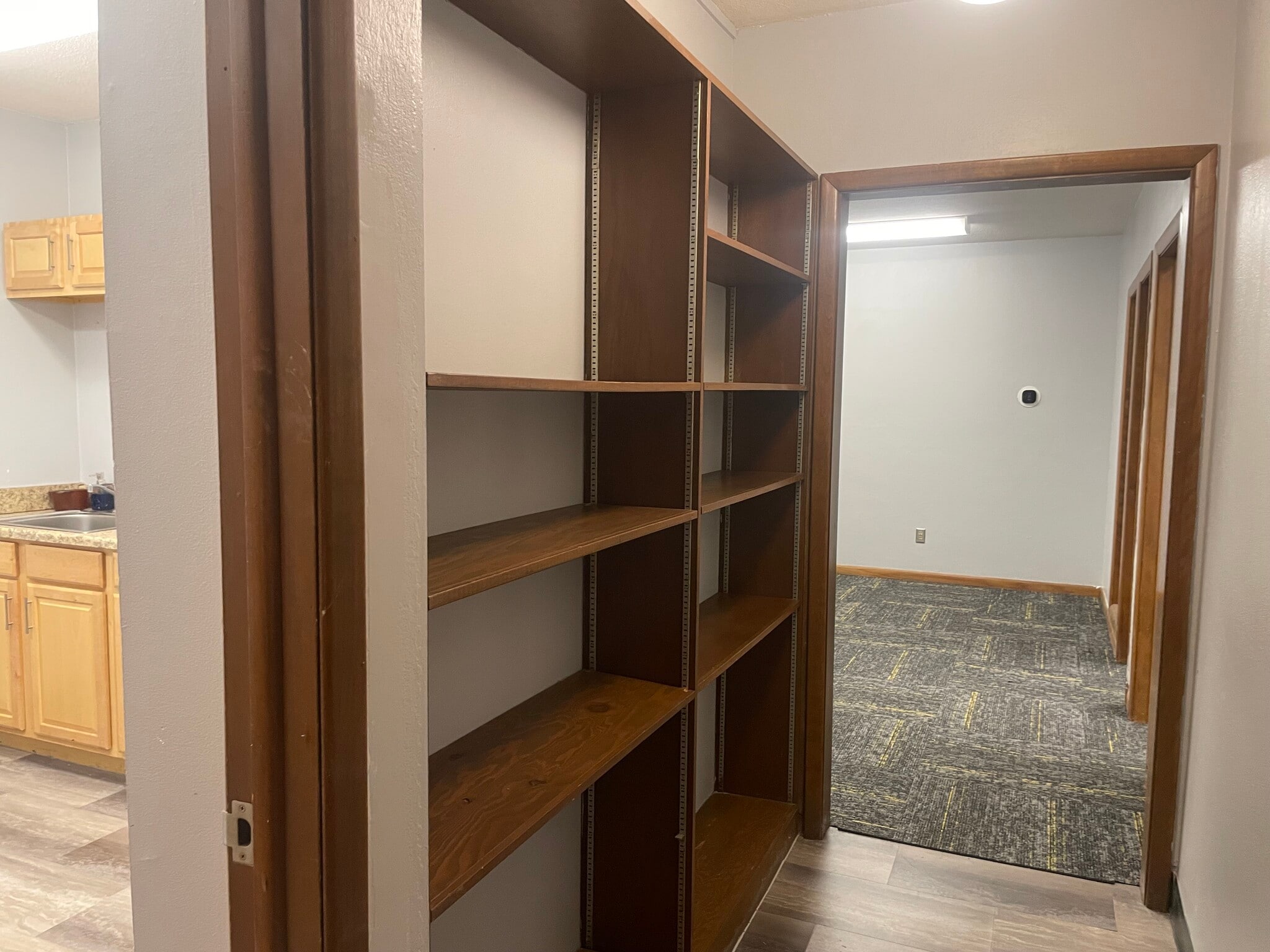 3951 N Meridian St, Indianapolis, IN for lease Interior Photo- Image 1 of 7