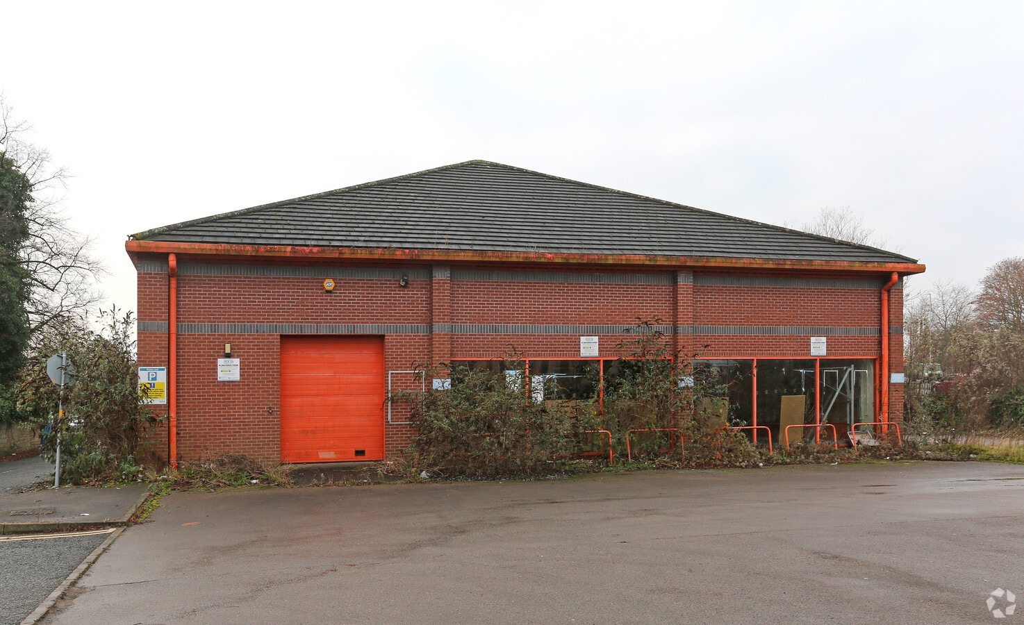 St Peters Way, Mansfield, NTT NG18 2JW Retail for Sale