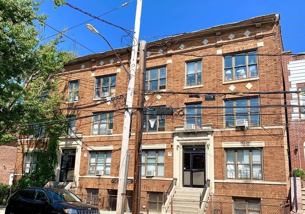 6367 E 236th St, Bronx, NY 10470 Multifamily for Sale 6367 E 236th St, Bronx, NY 10470 Multifamily for Sale