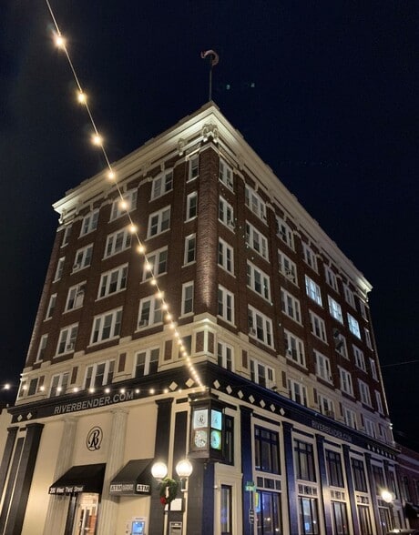 200 W 3rd St, Alton, IL for lease - Building Photo - Image 1 of 10