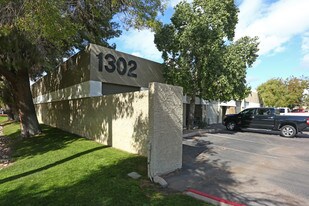 1302 W 23rd St, Tempe AZ - Warehouse