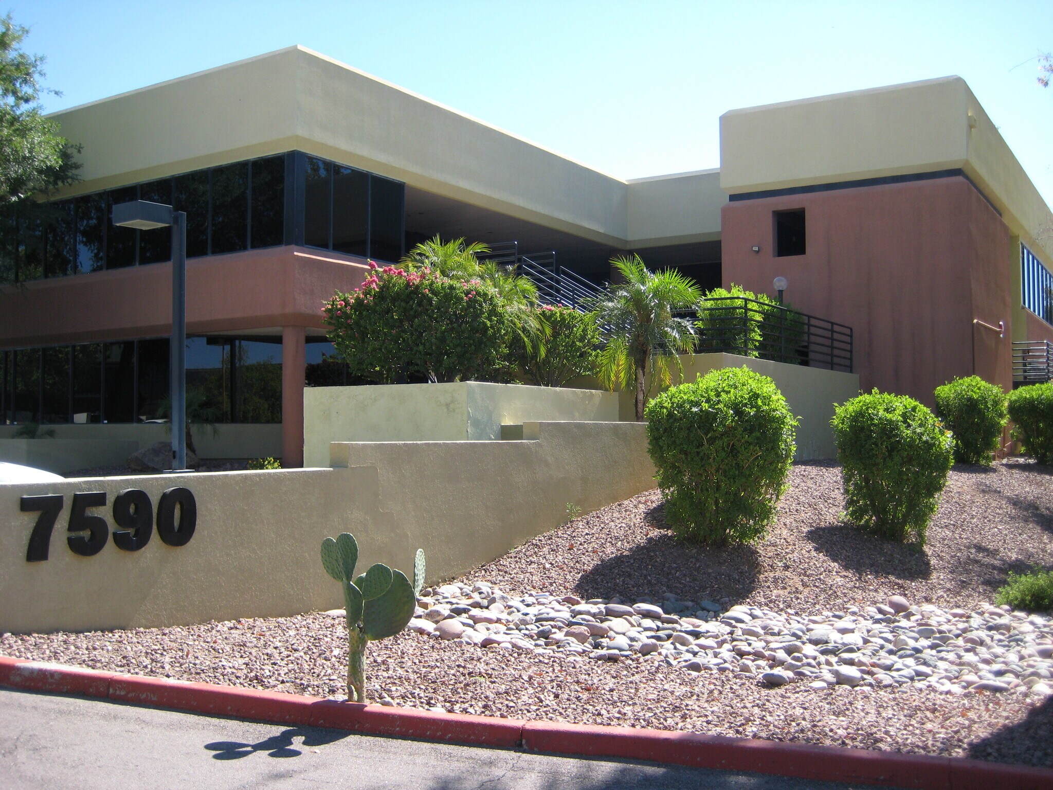 75857595 E Redfield Rd, Scottsdale, AZ 85260 Thunderbird Office Park