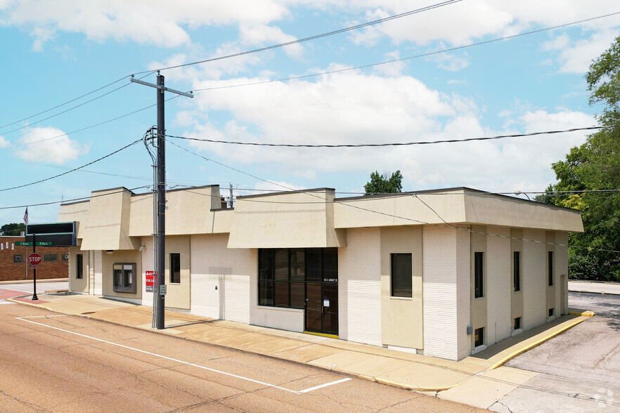 100 E Market St, Troy, IL for lease - Building Photo - Image 2 of 3