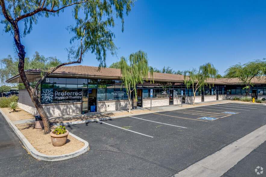 18301 N 79th Ave, Glendale, AZ for lease - Building Photo - Image 1 of 24