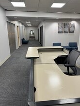 510 E North Broadway St, Columbus, OH for lease Building Photo- Image 2 of 7