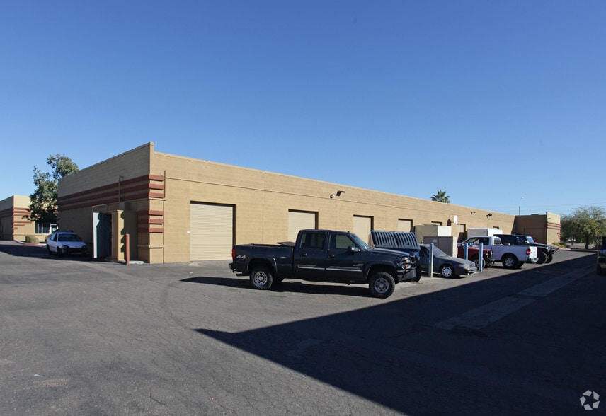 21622 N 7th Ave, Phoenix, AZ for lease - Primary Photo - Image 1 of 7