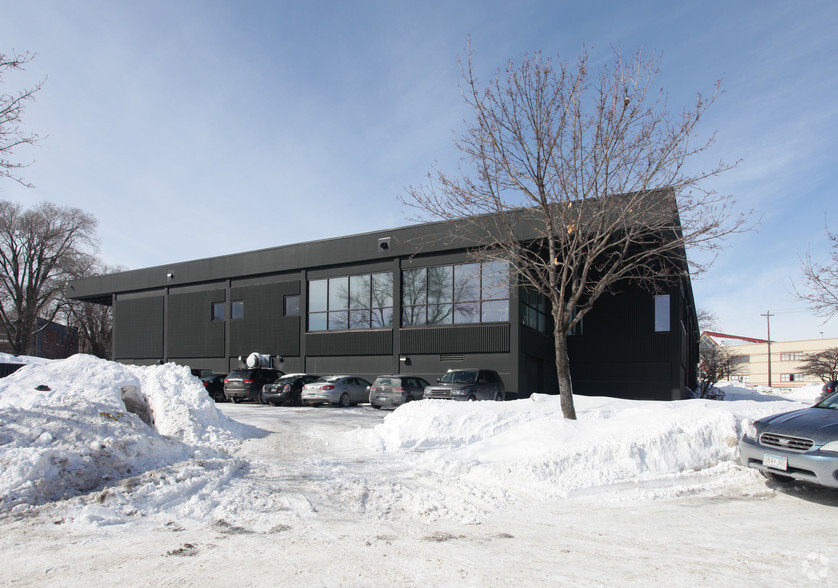 1401 Glenwood Ave, Minneapolis, MN for lease - Building Photo - Image 2 of 15