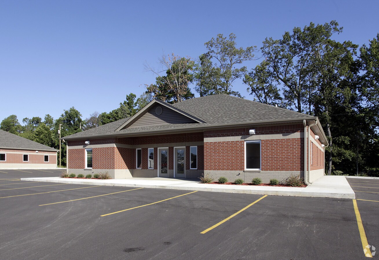 205207 Frankie Ln, White Hall, AR 71602