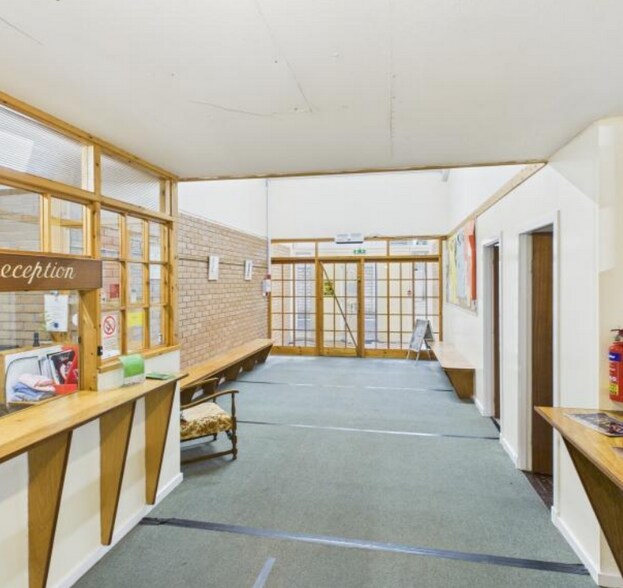 9 Chapel St, Montrose for sale - Interior Photo - Image 3 of 5