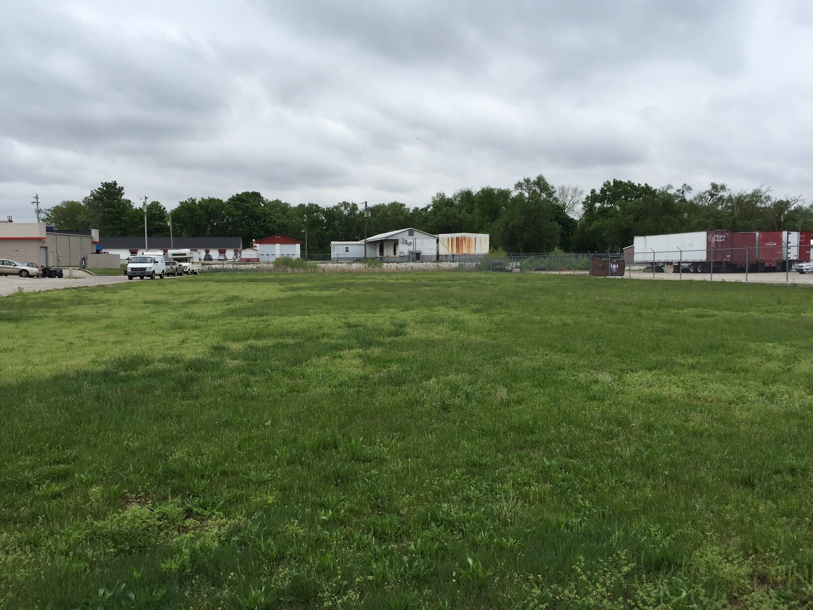 N 15th St, Vincennes, IN for sale Primary Photo- Image 1 of 1