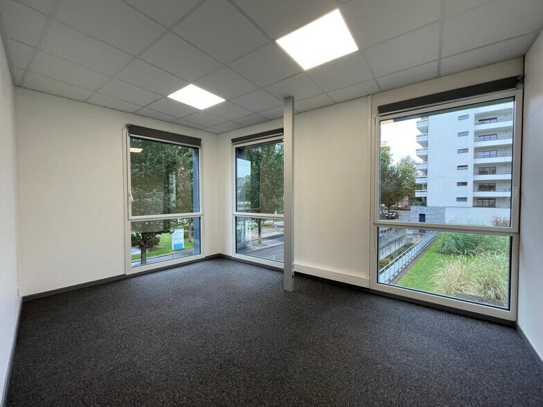 23 Mail Andrée Putman, Rouen for lease - Building Photo - Image 2 of 22