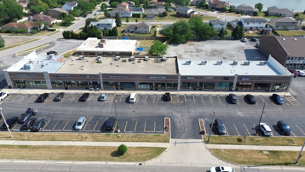 9003-9025 W 151st St, Orland Park, IL for lease - Building Photo - Image 1 of 4