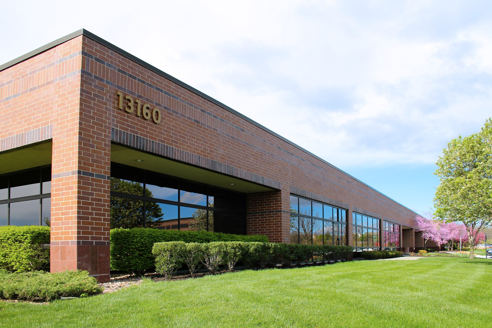 13160 Foster St, Overland Park, KS for sale Building Photo- Image 1 of 1