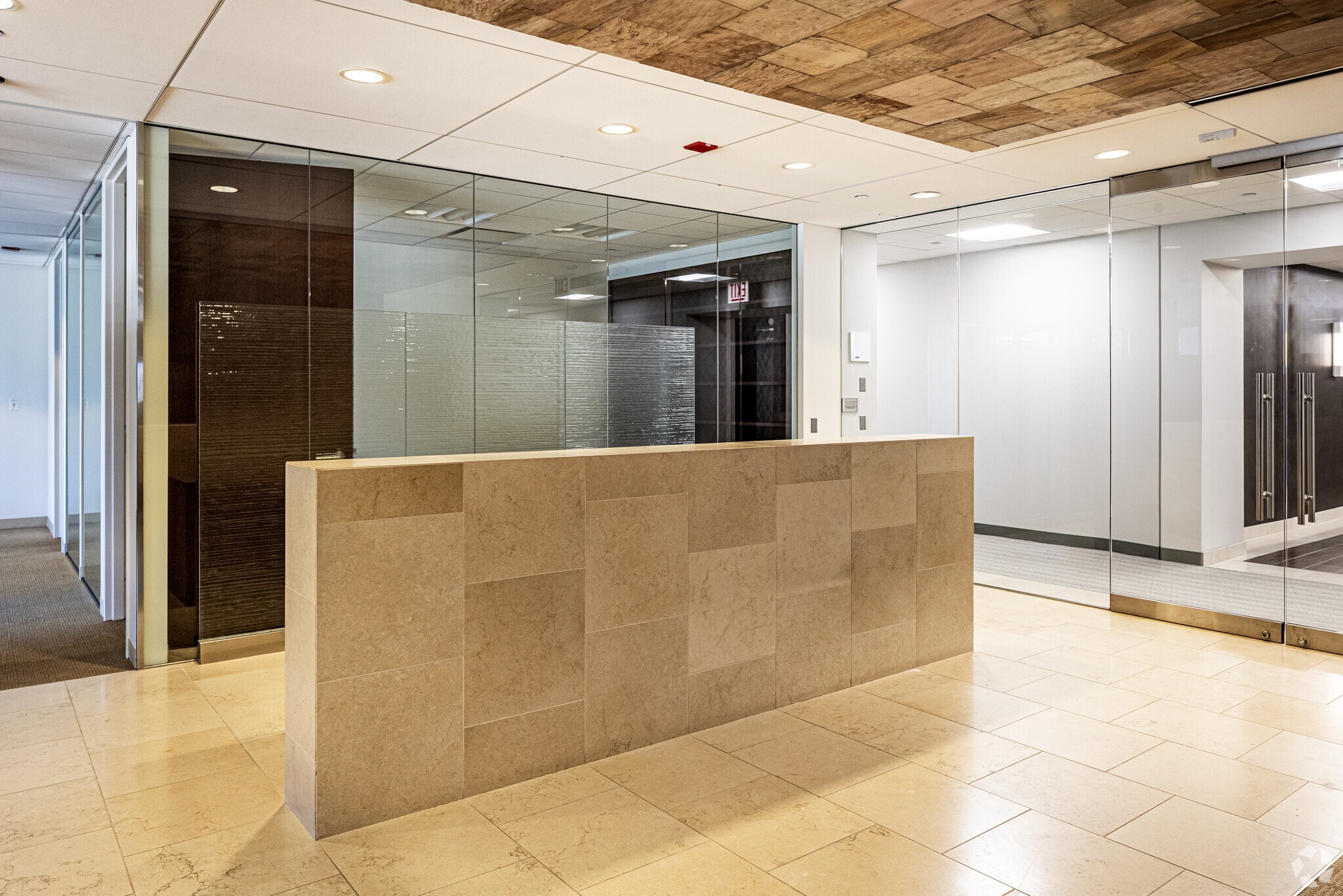 311 S Wacker Dr, Chicago, IL for lease Interior Photo- Image 1 of 4