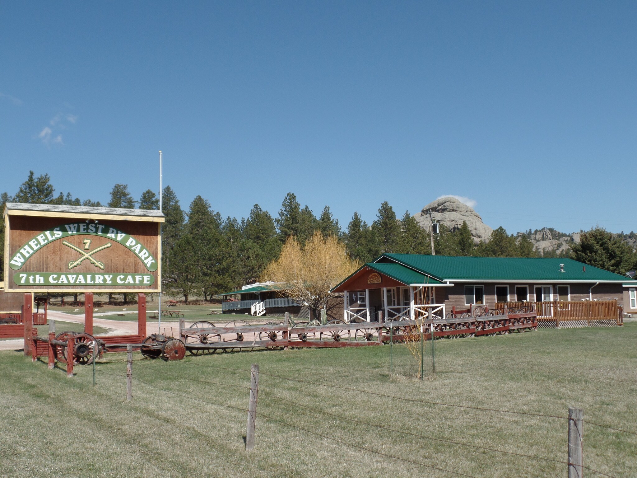 12598 Us-16, Custer, SD for sale Building Photo- Image 1 of 1