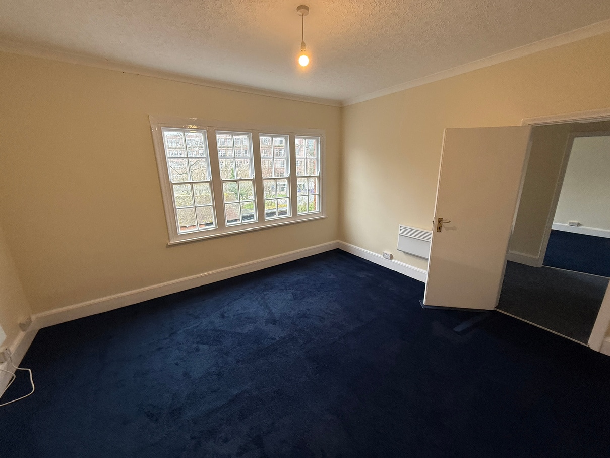 23-23A Sycamore Rd, Birmingham for lease Interior Photo- Image 1 of 2