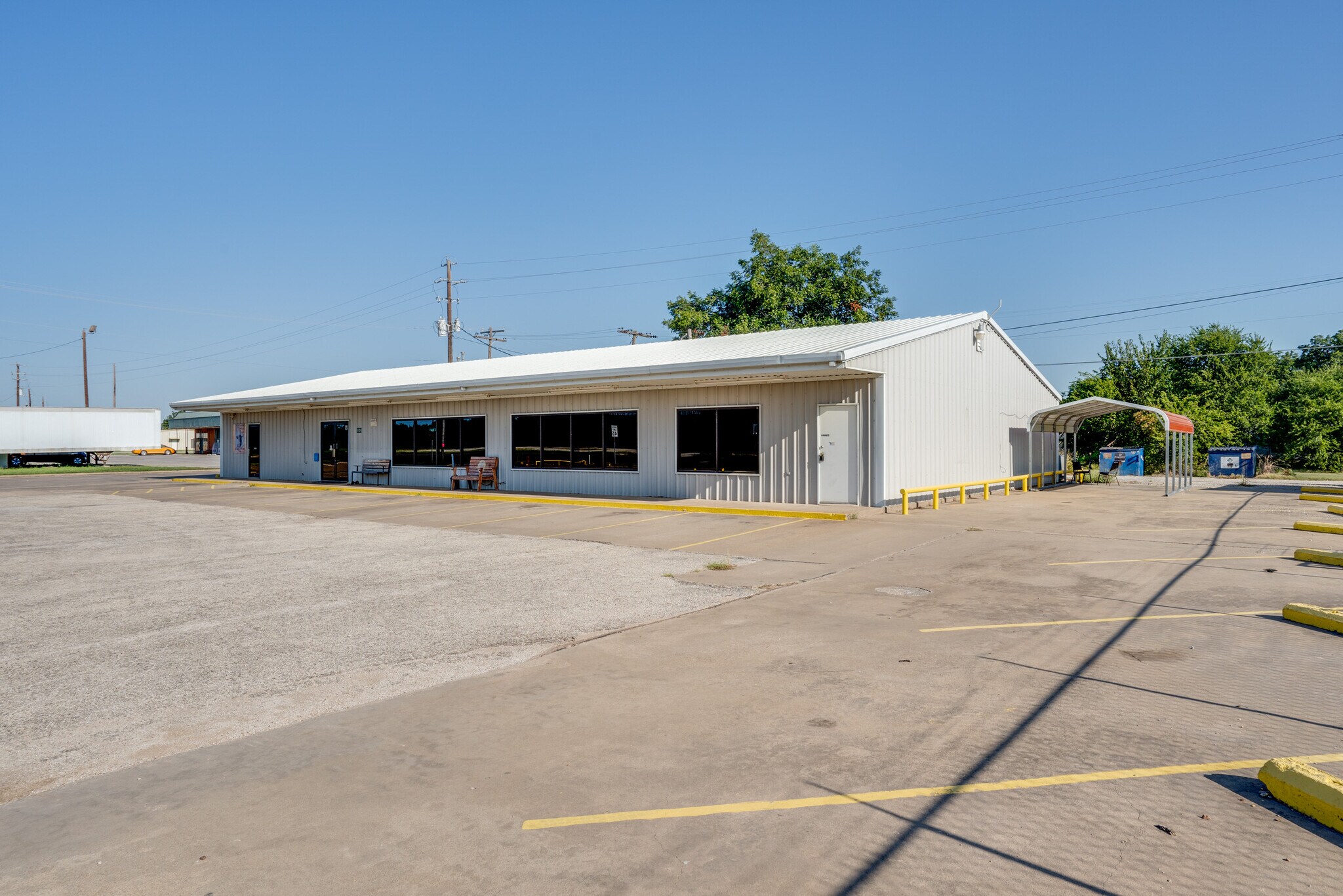 1128 W Main St, Olney, TX for sale Building Photo- Image 1 of 1