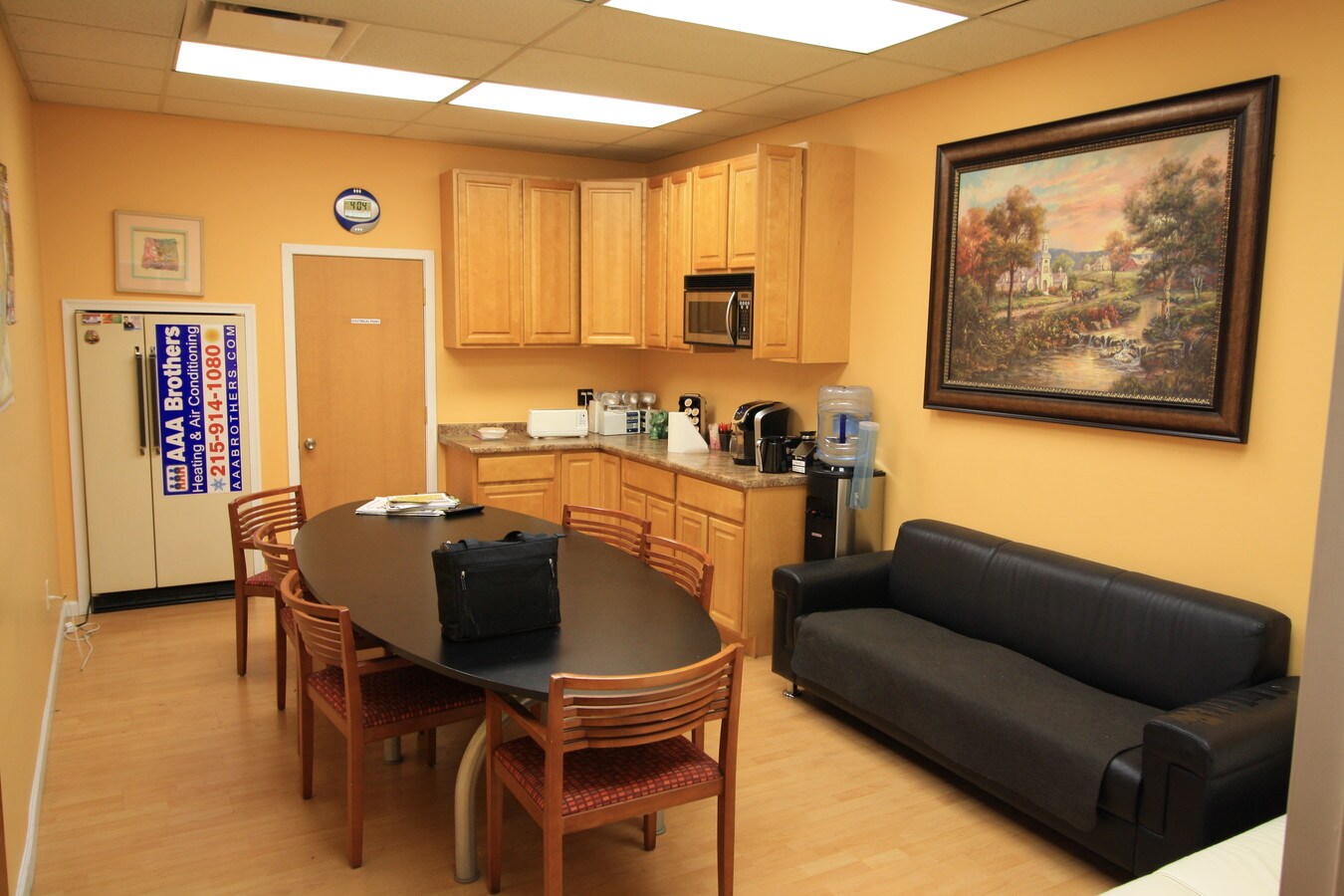 2840 Pine Rd, Huntingdon Valley, PA 19006