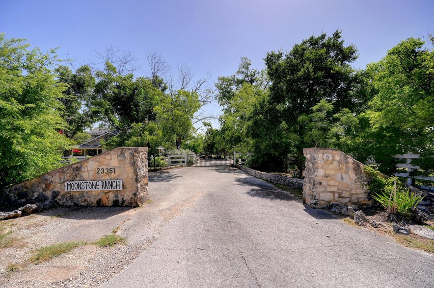 23351 FM 150 W, Driftwood, TX for sale - Building Photo - Image 3 of 53