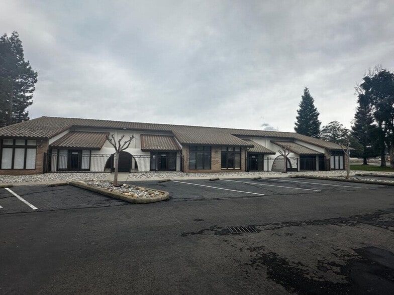 5250 Date Ave, Sacramento, CA for lease - Building Photo - Image 3 of 8