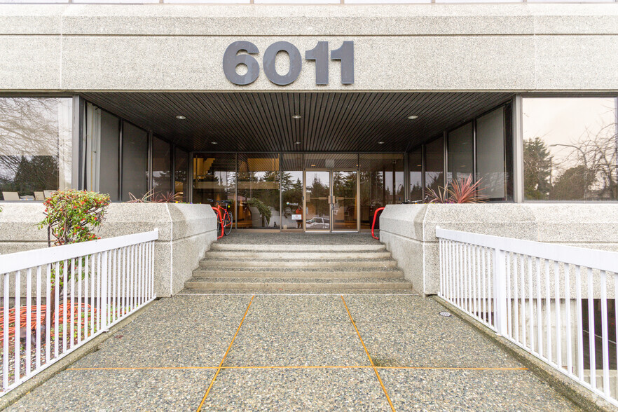 6011 Westminster Hwy, Richmond, BC for lease - Building Photo - Image 2 of 6