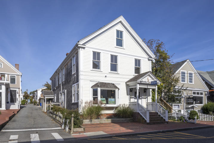 372 Commercial St, Provincetown, MA for sale Building Photo- Image 1 of 1